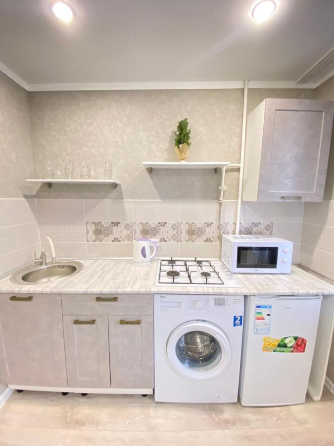 Вип 1Комн Айтиева 70 Oral Exterior foto